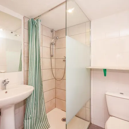 Domaine Les Hauts De Jeanvert - Piscine -